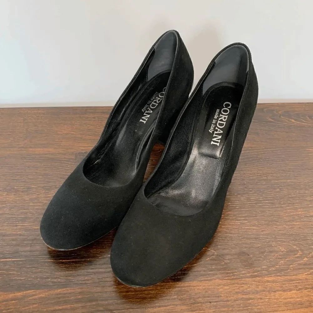 Vero Cuoio Cordani  Women's Pump Block Heels Suede Black Round Toe EU 38.5